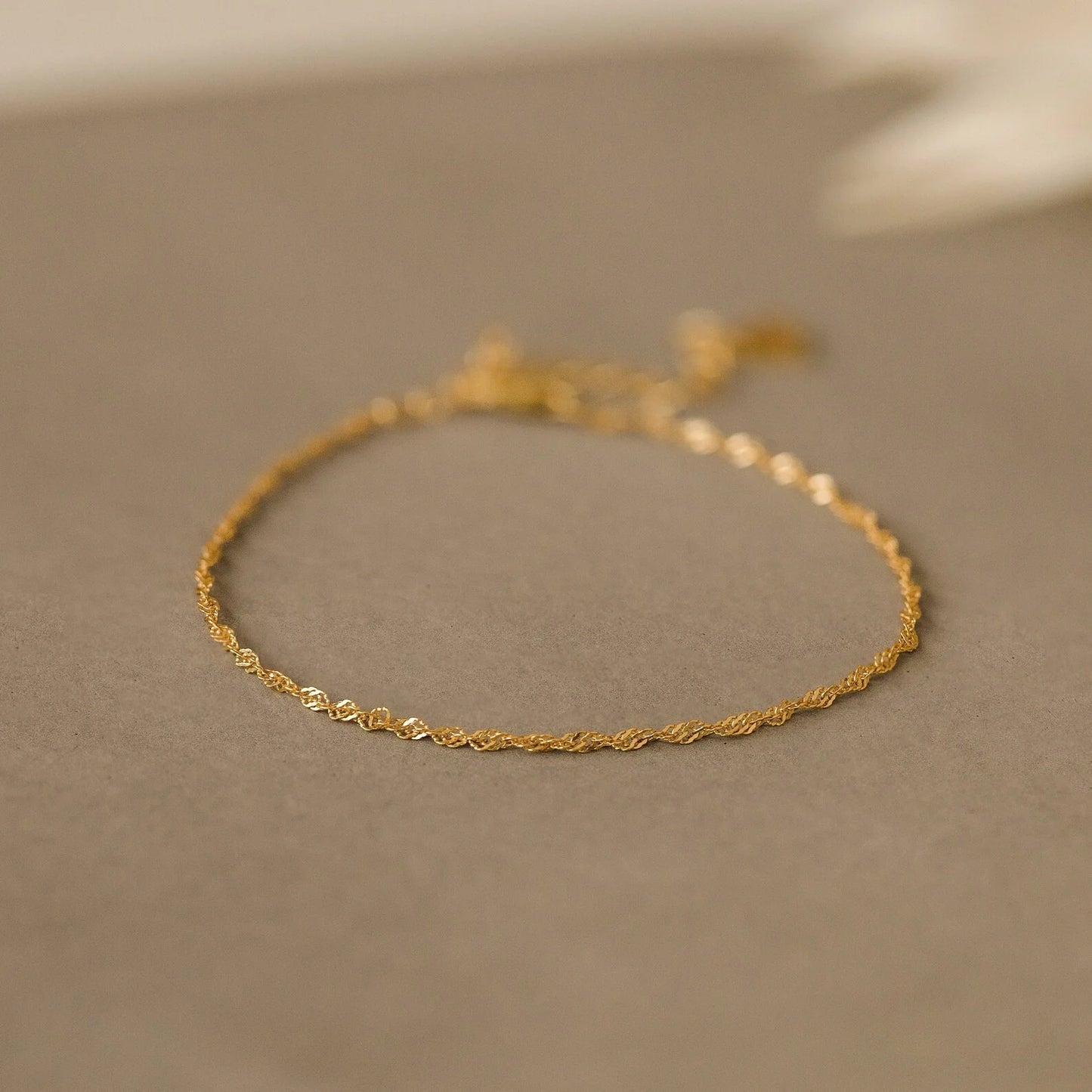 Minimalist Twist Bracelet