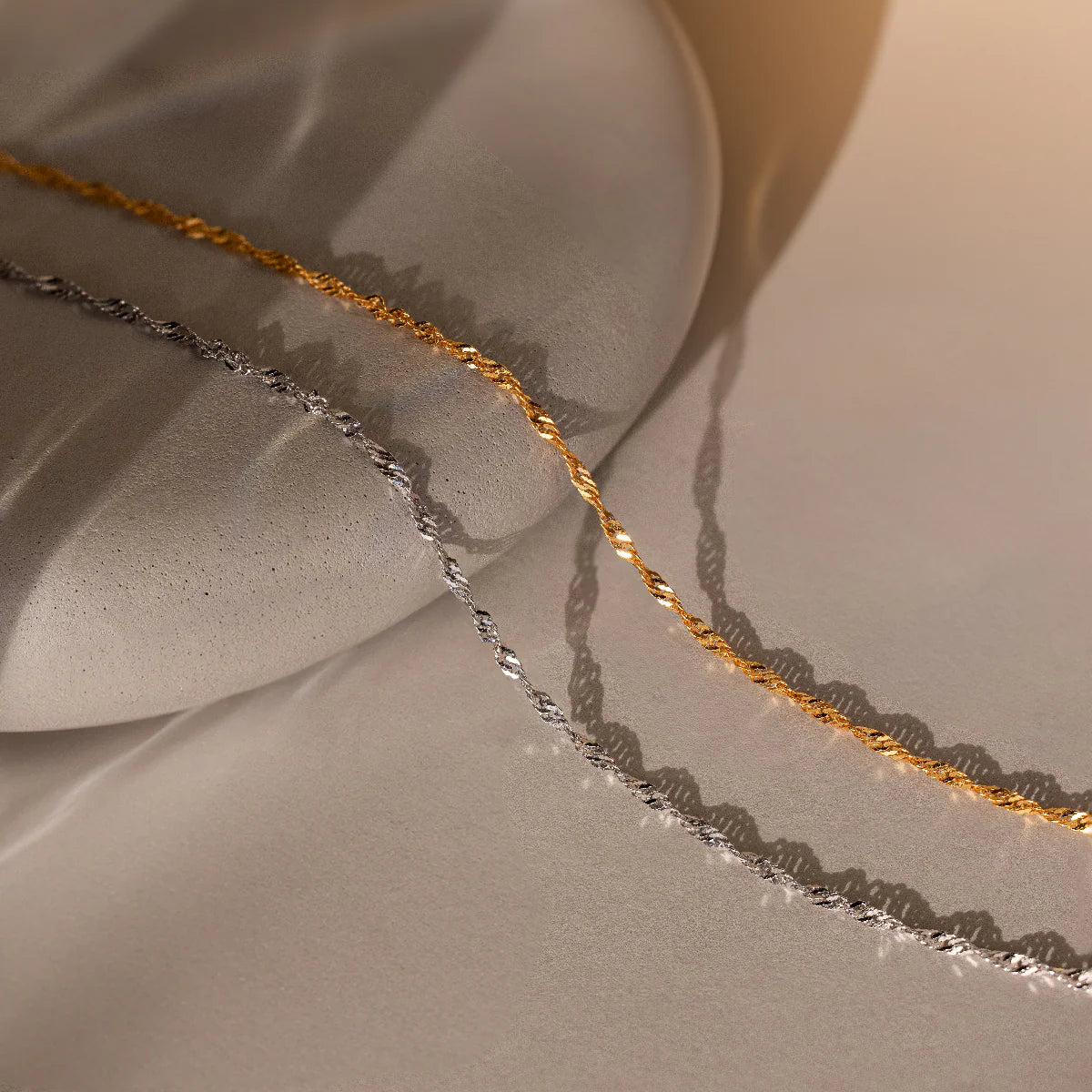 Minimalist Twist Necklace